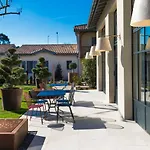 Clos Castel Nyaraló Casteljaloux