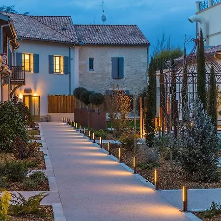 Clos Castel