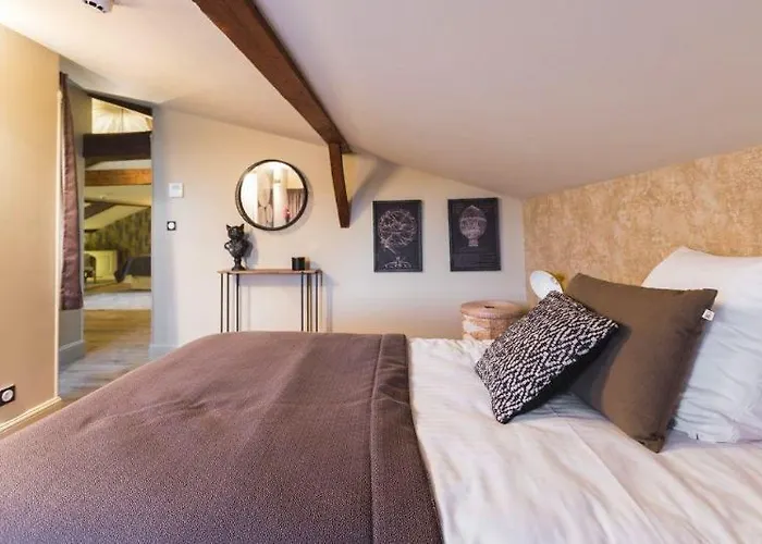 Clos Castel Holiday home *