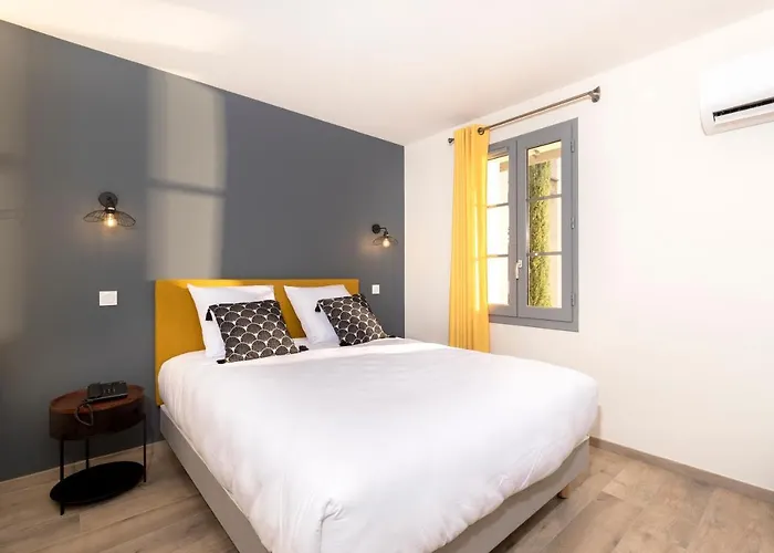Holiday home Clos Castel Casteljaloux
